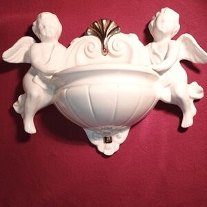 Scioto Ceramics White Ceramic Angel CherunWall Sconce Planter 1989 14x10.5x5.5